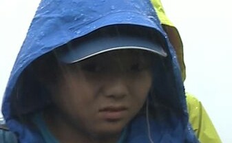 24時間テレビ、両足マヒの子どもが富士山登頂 → 途中で怒鳴られてブン殴られる映像が流れる 視聴者ドン引き