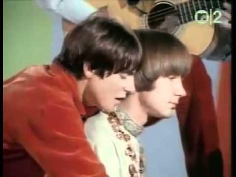 Monkees - Daydream Believer - Great Audio Quality. Music Video From MTV. - YouTube