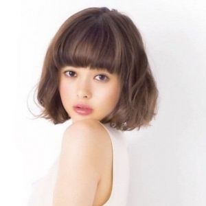 お人形さんみたいな顔の芸能人