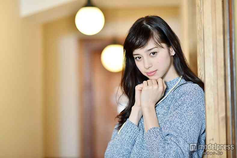 お人形さんみたいな顔の芸能人