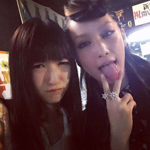 神田沙也加と中島美嘉の変顔ツーショットに反響！意外で豪華な写真にファン歓喜 ｜ ガジェット通信