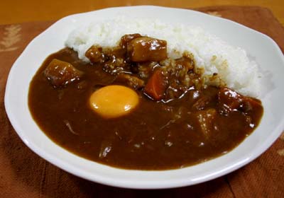 4人に1人が「カレーに入れてほしくない」と答えた、あの定番の具とは？