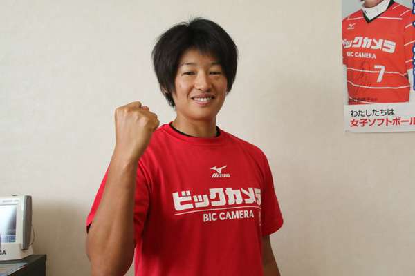 東京五輪での追加競技が正式に決まり喜ぶソフトボール・上野（スポーツナビ） - Yahoo!ニュース