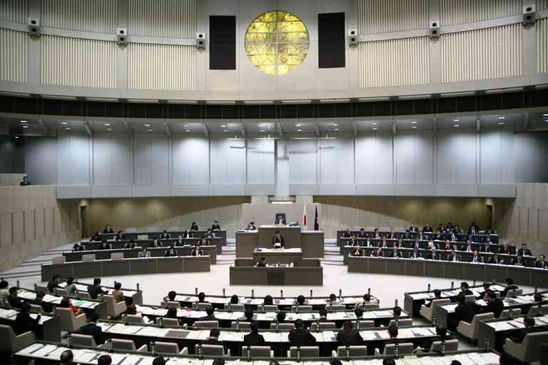 東京都議会、リオ視察中止へ　総経費1億円前後、世論に配慮