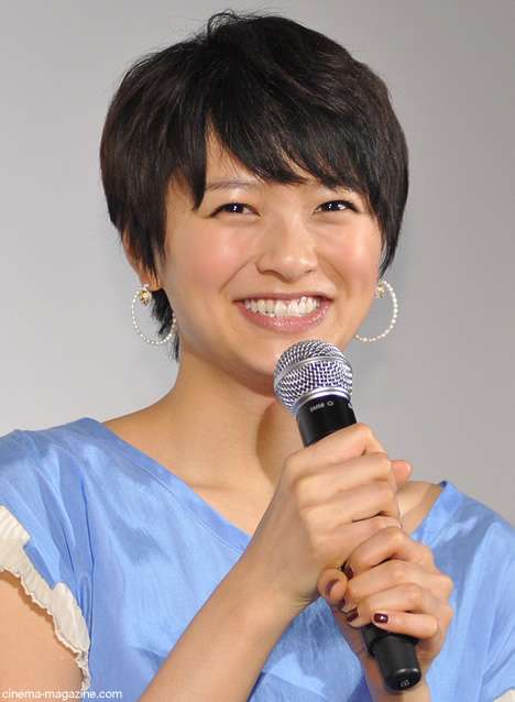 賀来賢人&榮倉奈々が結婚 交際1年でゴールイン「とても幸せです」