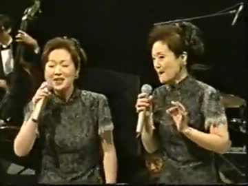 聴くと感情がこみ上げてくる曲