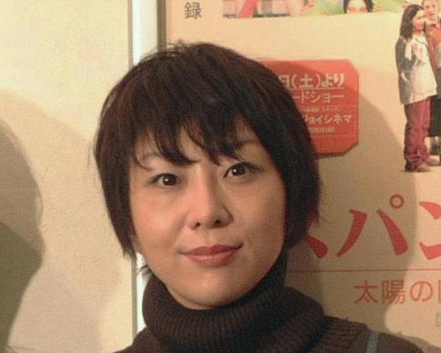 室井佑月氏　豊胸手術を告白「おっぱいに食塩水…」