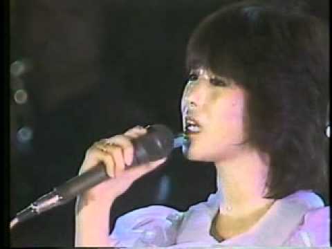 松田聖子　LOVE SONG - YouTube