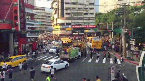 「ポケモンGO」子どもの深夜徘徊が急増、警視庁が対策