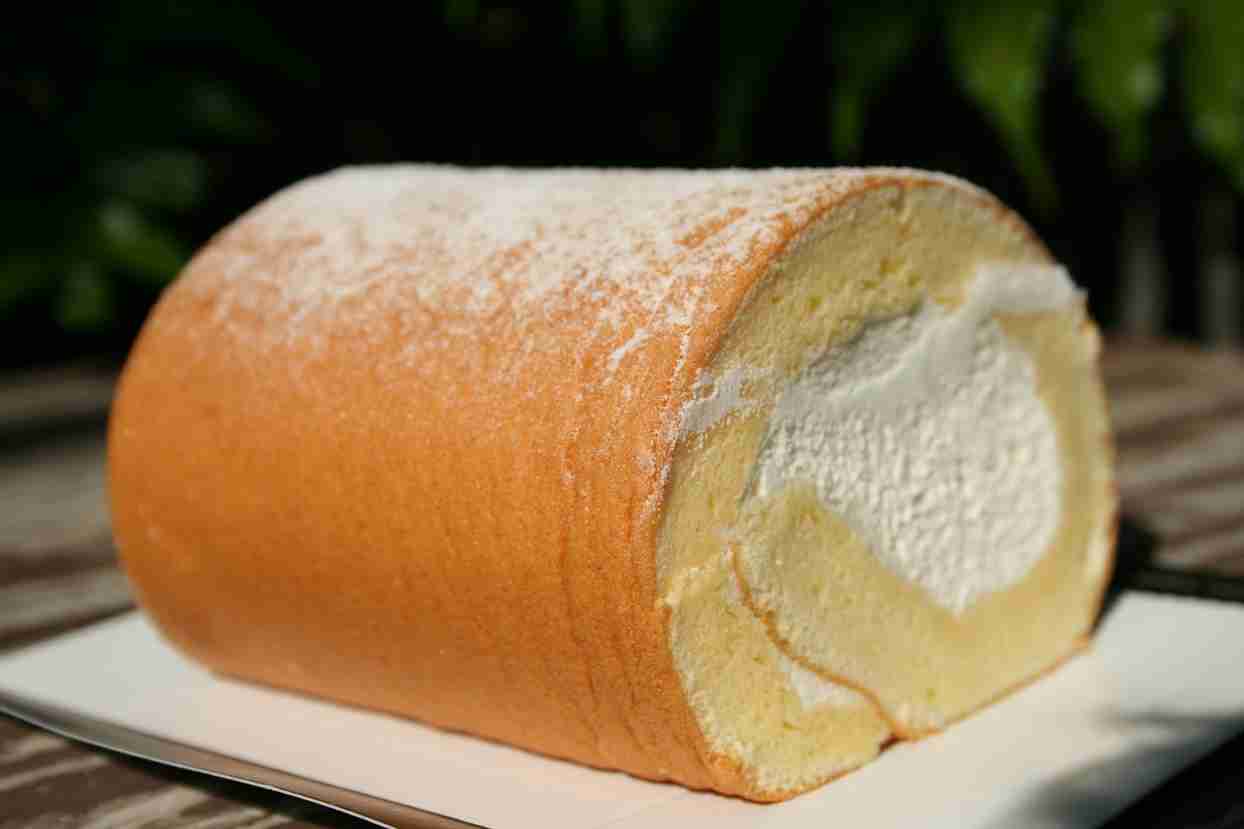 ロールケーキが好きな人