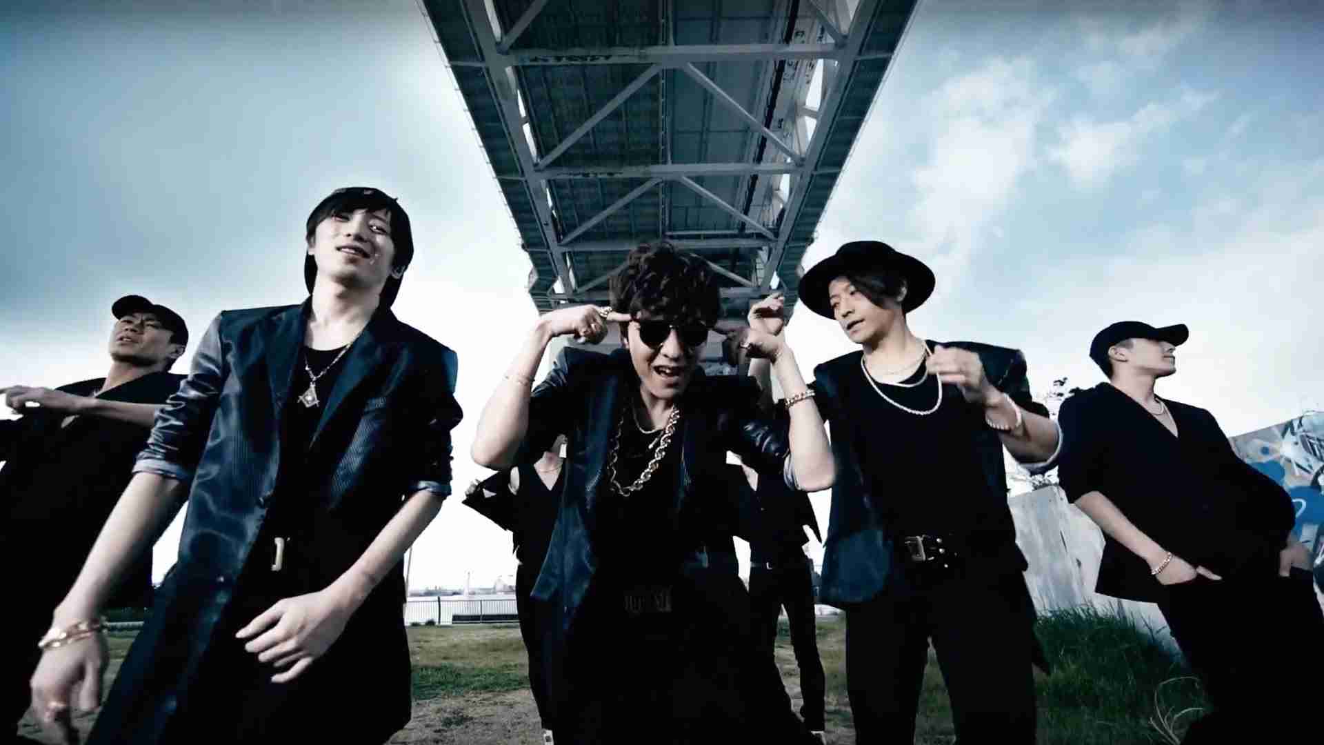 Boom Word Up / w-inds. - YouTube