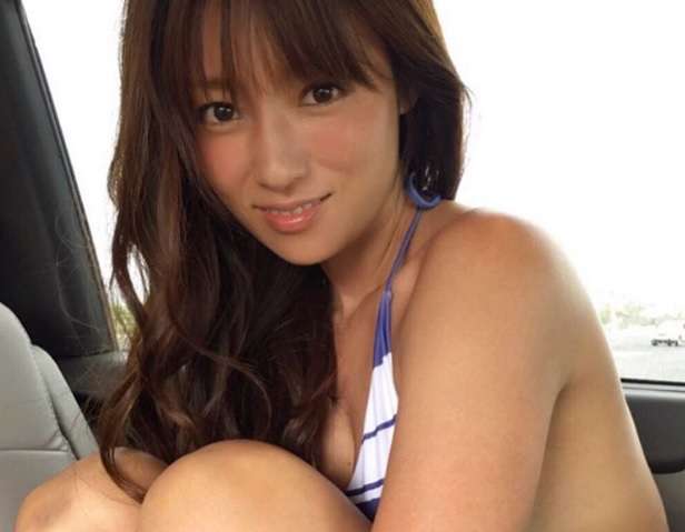 深キョンこと女優の「深田恭子」がインスタグラムに水着ショット！フォロワーが急増中で話題に | Foundia（ファウンディア）