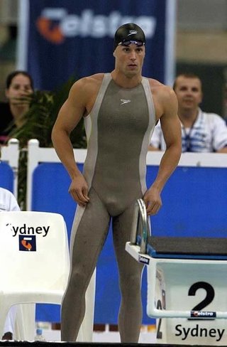 水着が似合う男性有名人の画像を貼ろうじゃないの