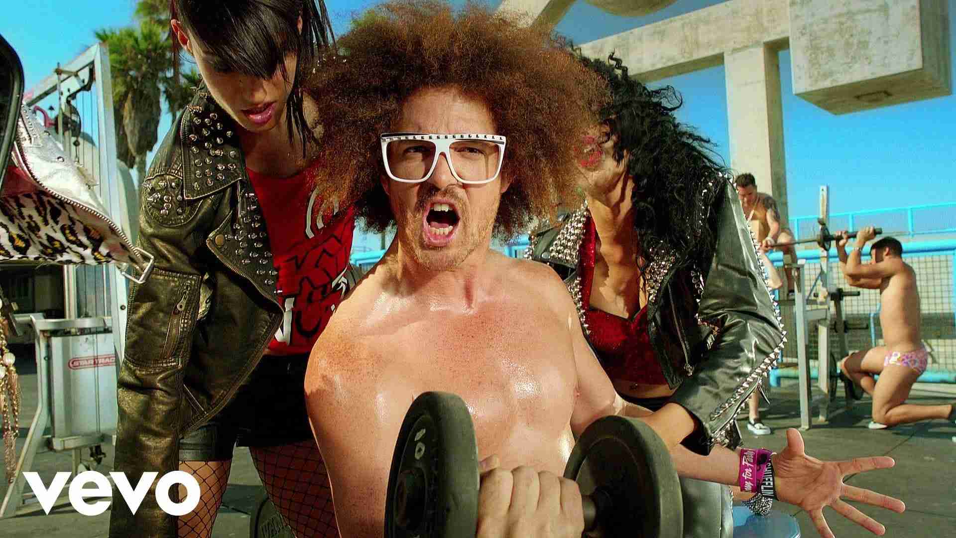 LMFAO - Sexy and I Know It - YouTube