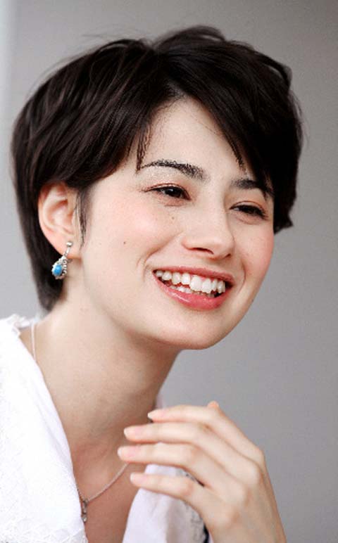 かわいいショートヘアー