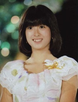 お人形さんみたいな顔の芸能人