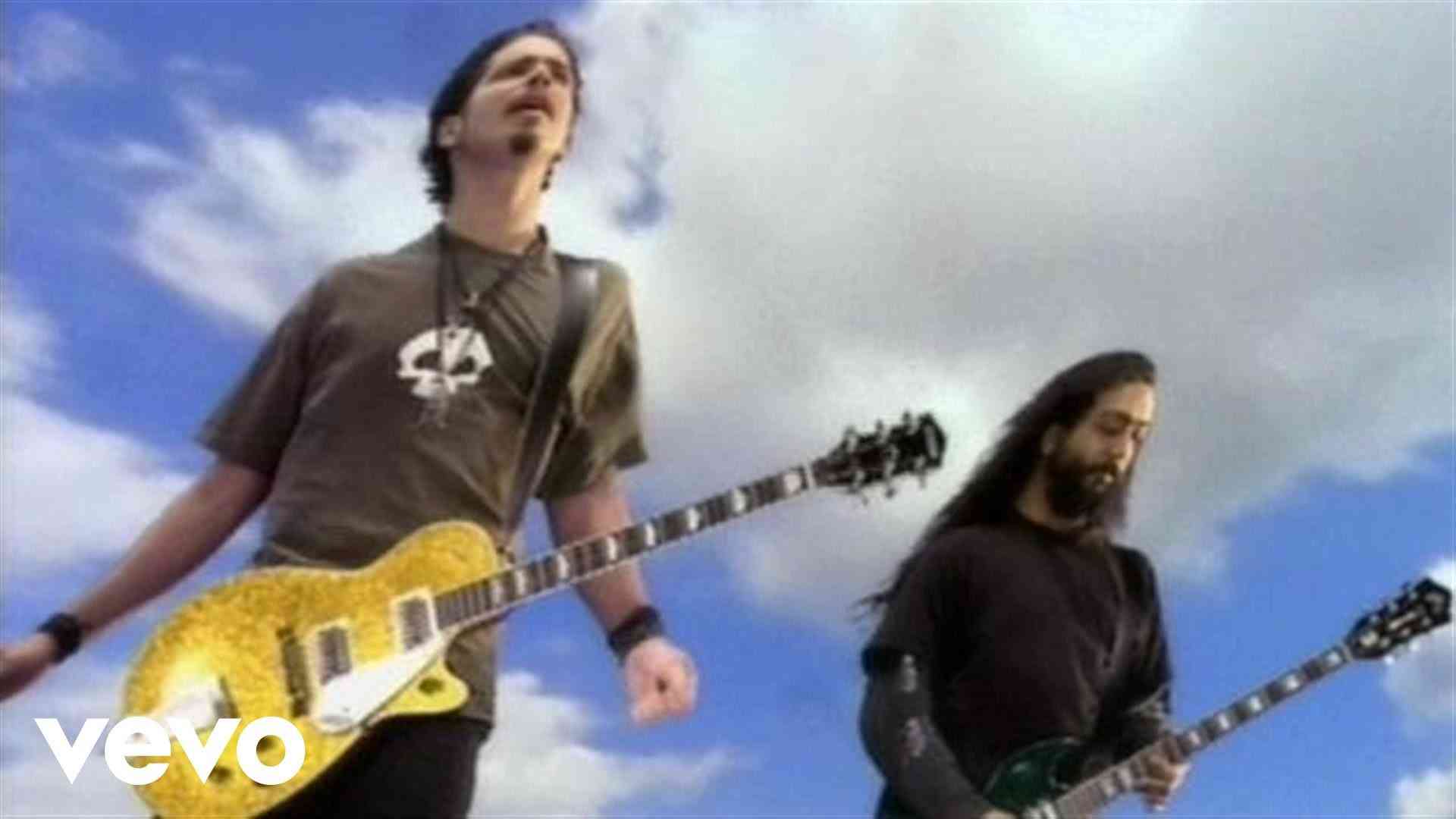 Soundgarden - Black Hole Sun - YouTube