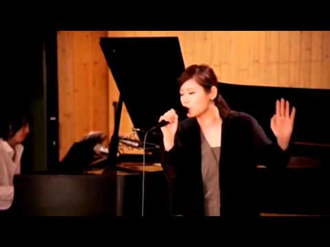 絢香 - やさしい蒼 (Ayaka - Yasashii Ao) - YouTube