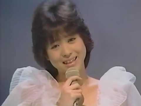 松田聖子　真冬の恋人たち　（1983） - YouTube