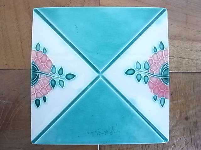 綺麗なタイル画像を貼るトピ