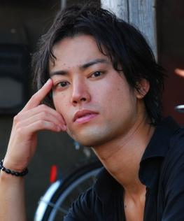 嫌いまで行かないけど苦手な芸能人