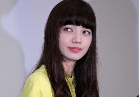 小松菜奈、“キス三昧”発覚でファンに衝撃走る！　“水原希子の元カレ”との急接近にもファンはヤキモキ [T-SITE]