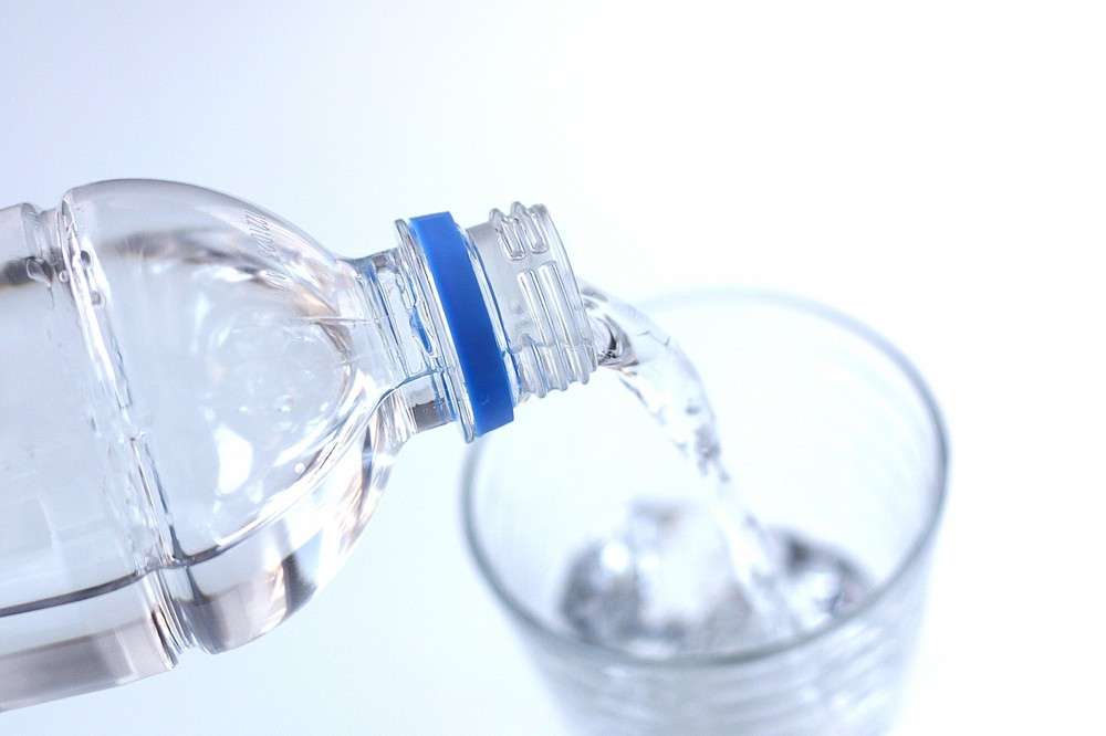 水素水より「おなら」の方が水素多い　法政大教授の指摘が大反響 : J-CASTニュース