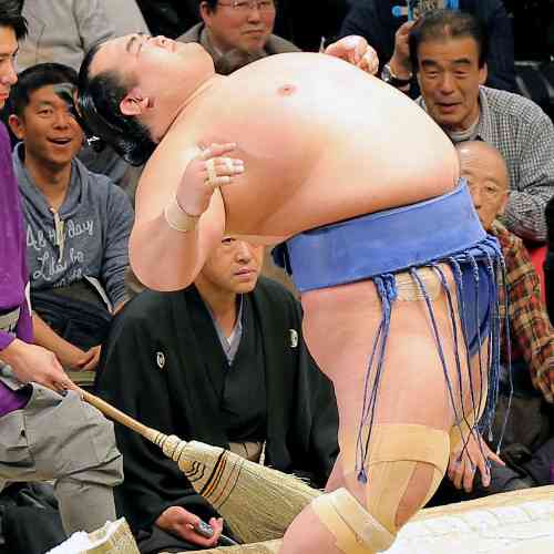 琴奨菊ついに初賜杯！豪栄道破り、10年ぶり日本出身力士優勝