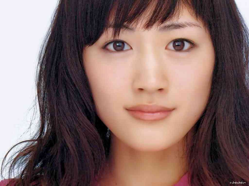 黒目がちな芸能人の画像トピ