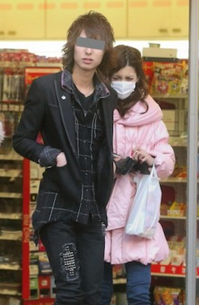 小峠英二、坂口杏里のAV転身「ただただ驚き」　継父の尾崎健夫も困惑