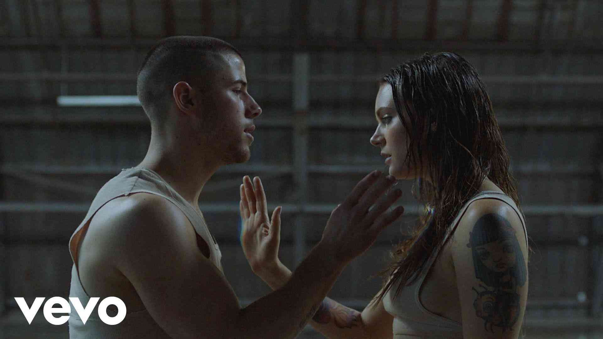 Nick Jonas - Close ft. Tove Lo - YouTube