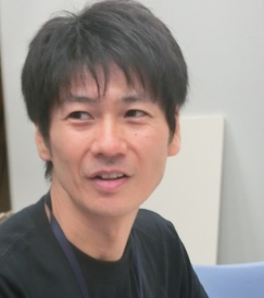 元キンコメ高橋健一「制服愛の源流」告白 いじめ、母自殺...「同情の余地」あるか