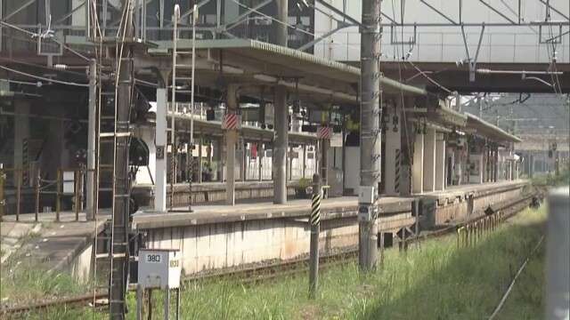 運転士、乗務中に線路へ放尿　JR千葉支社　ドア開き、「我慢できず、過去にも」
