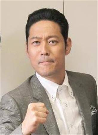 縮毛(チリチリ)の人いますか?