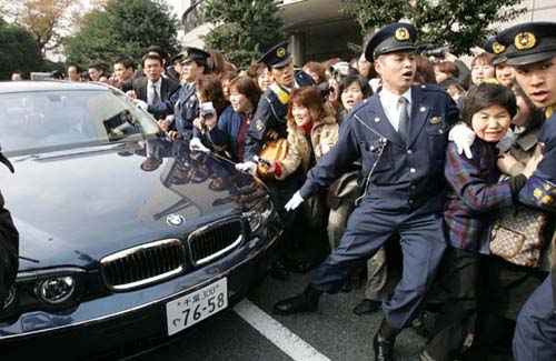 尾崎豊の息子・尾崎裕哉「僕はガラスを割らない。全力で磨く」