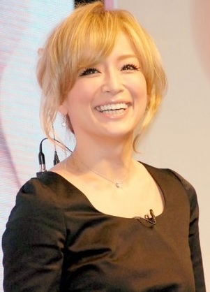 浜崎あゆみ大苦戦か FC限定公演で異例のチケット4次募集