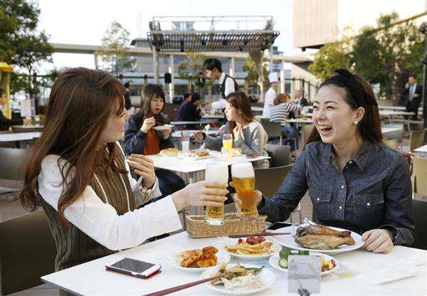 金曜日は午後3時に退社…「プレミアムフライデー」は果たして定着するのか？