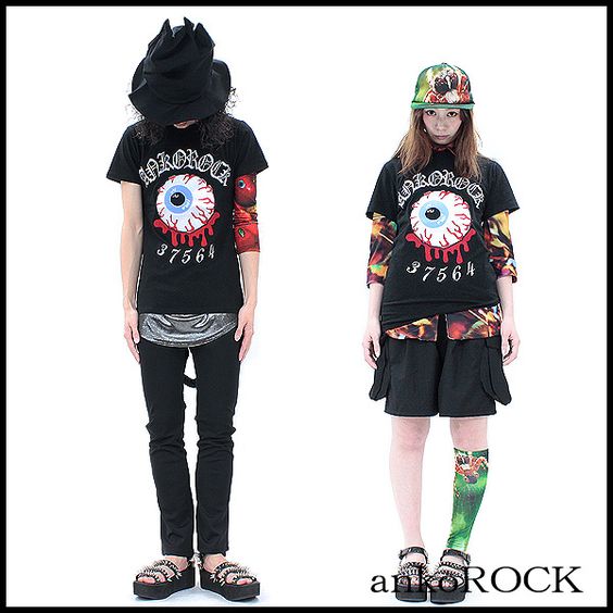 【画像】ユニークな柄の服