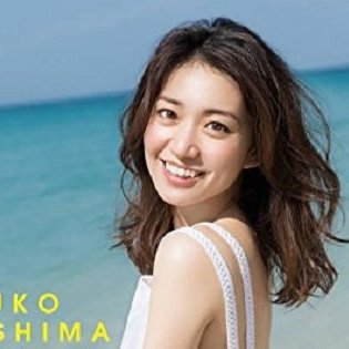 残念すぎる大島優子！ 安っぽいメイク、スケスケドレス… 関係者「キャバ嬢にしか見えない」