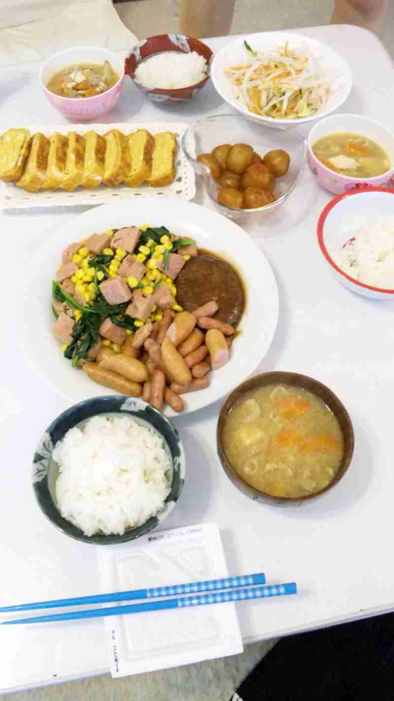 辻希美、夏休み明けの朝ごはんは“ウルトラマン”シリーズで　怒涛の家事もすごい