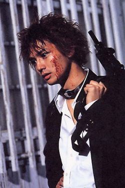 年齢設定に無理があったドラマや映画