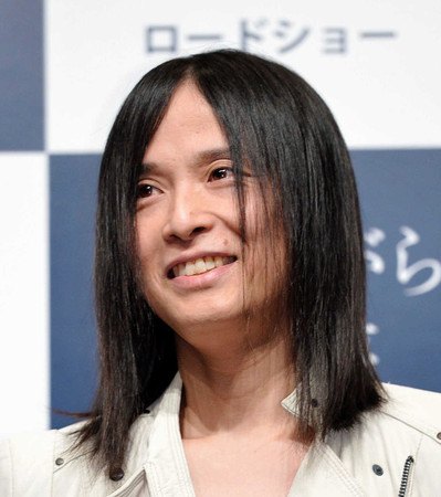 辻仁成、中止危機だった全国ツアー、自腹で敢行へ「たった一人でやります」悲壮な決意