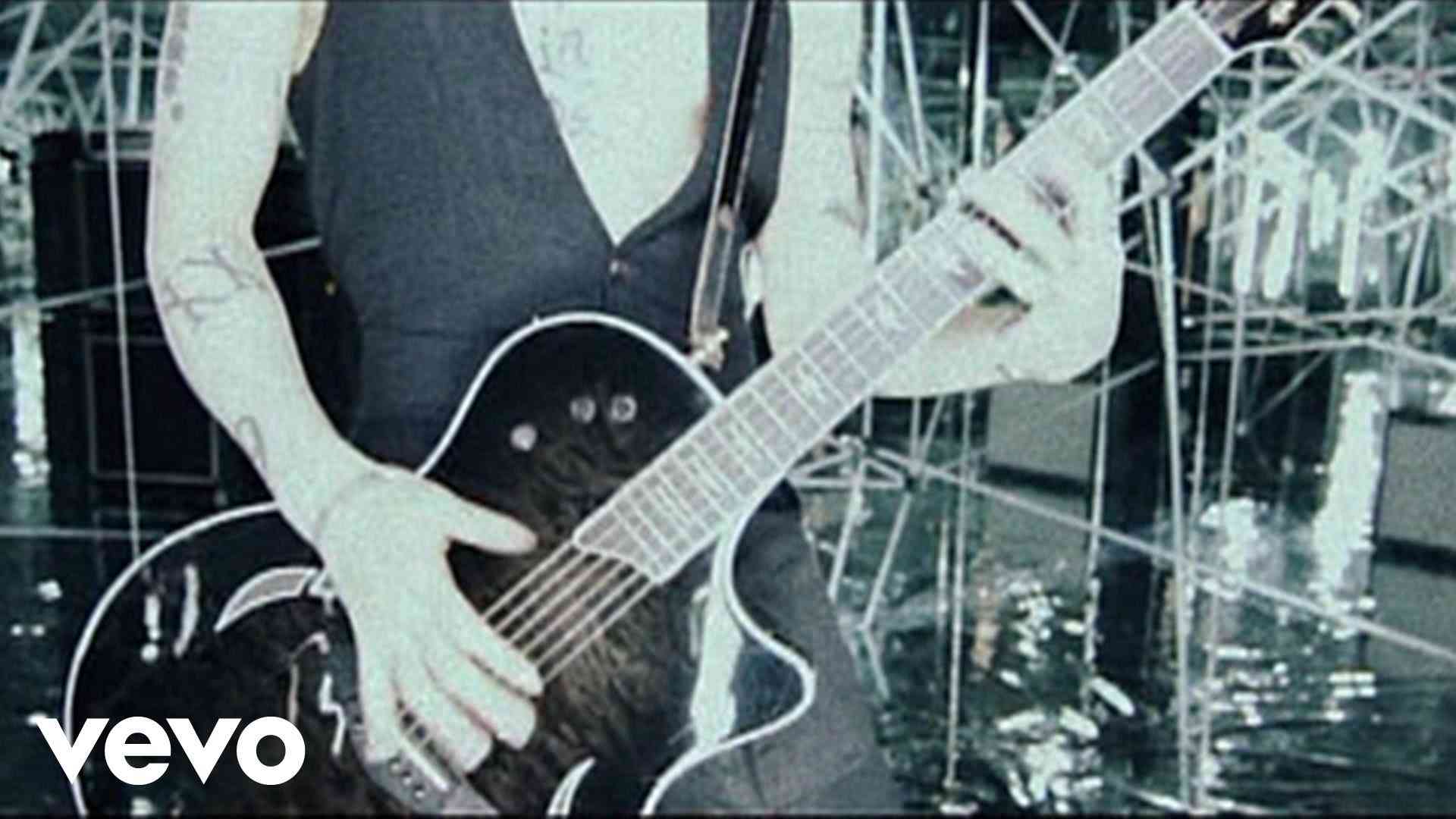 MIYAVI - WHAT'S MY NAME? - YouTube