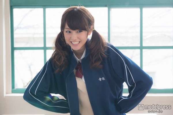 年齢に合わない格好をしても似合っている有名人