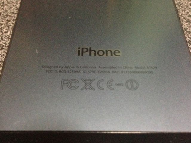 ダサい？かっこいい？iPhone7裏の「総務省指定」に賛否
