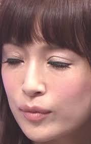 浜崎あゆみ大苦戦か FC限定公演で異例のチケット4次募集