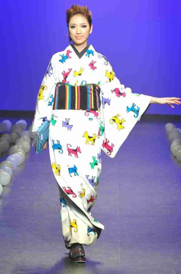 【画像】ユニークな柄の服
