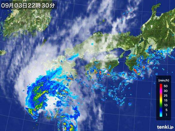 強い台風12号 3日に奄美へ 4日は九州接近・上陸のおそれ 暴風・高波・大雨に警戒