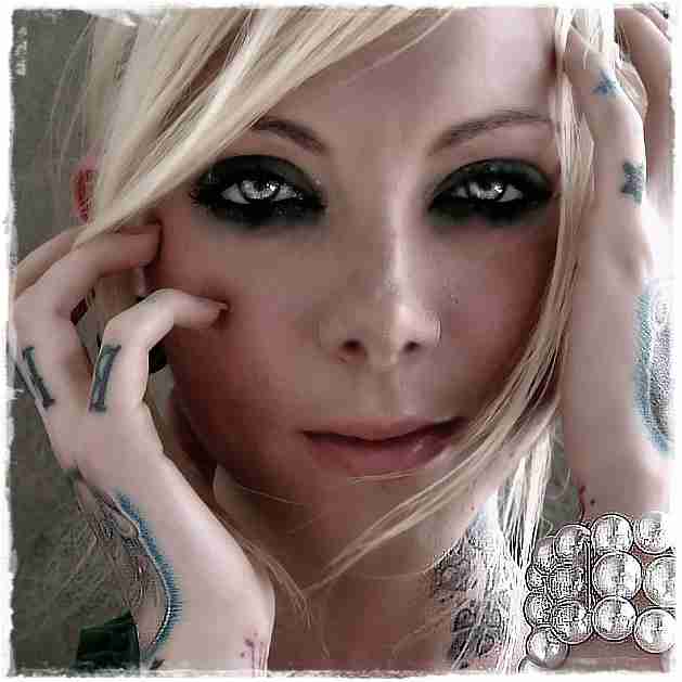 HYDEの美貌に、海外ファンも感嘆！「奇跡の47歳」