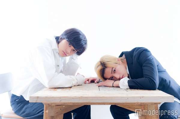 真剣佑×北村匠海「仰げば尊し」で実際に泣いたシーンは？「自然と涙が流れた」「ちゃんと残せた」＜モデルプレス対談・後編＞ - モデルプレス